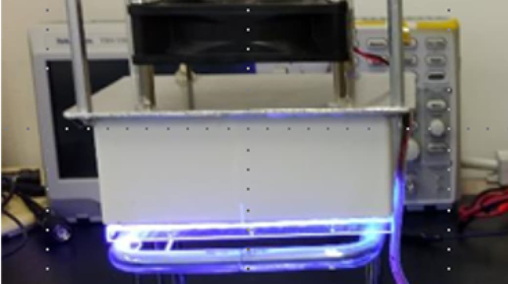 細胞培養プレート用 光照射装置（赤・緑・青）